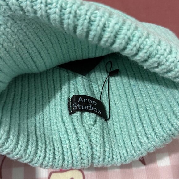 Acne Studios Small Square Face Logo Ribbed Knit Beanie - Picture 3 of 5